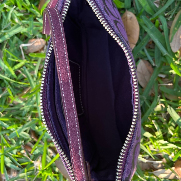 Rare Purple Coach Demi Leather and Canvas. Perfect for Summer - Picture 7 of 10